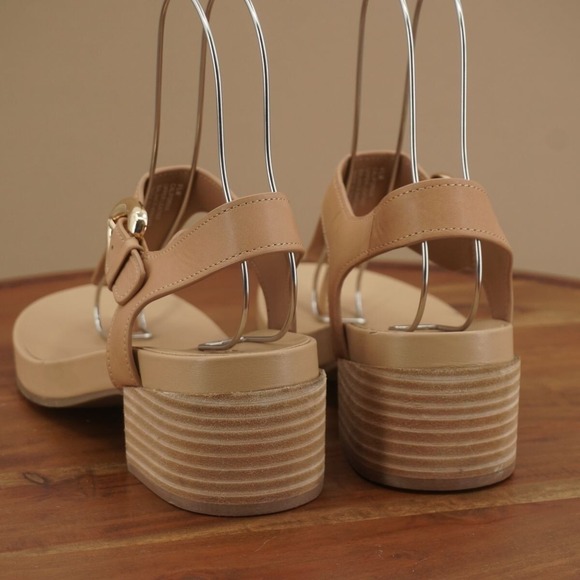 Aerosoles Womens California Sandals Block Heel Ankle Strap Gold Buckle Beige 9.5 - Picture 5 of 9